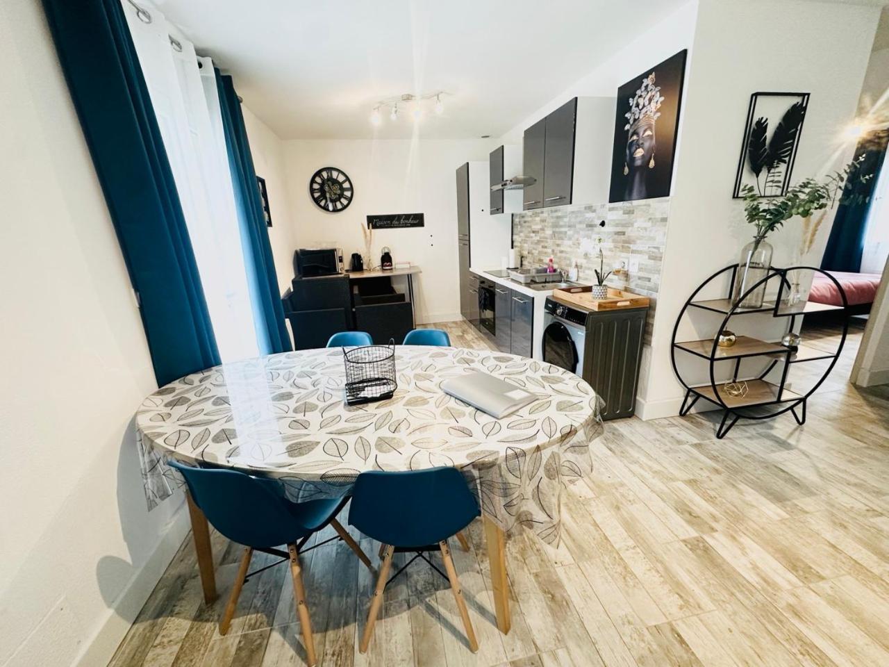 Les Appartements Du Mas - Emeraude Aigues-Mortes Exterior photo