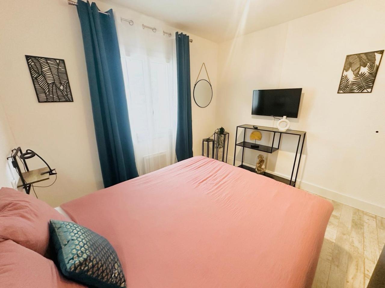 Les Appartements Du Mas - Emeraude Aigues-Mortes Exterior photo